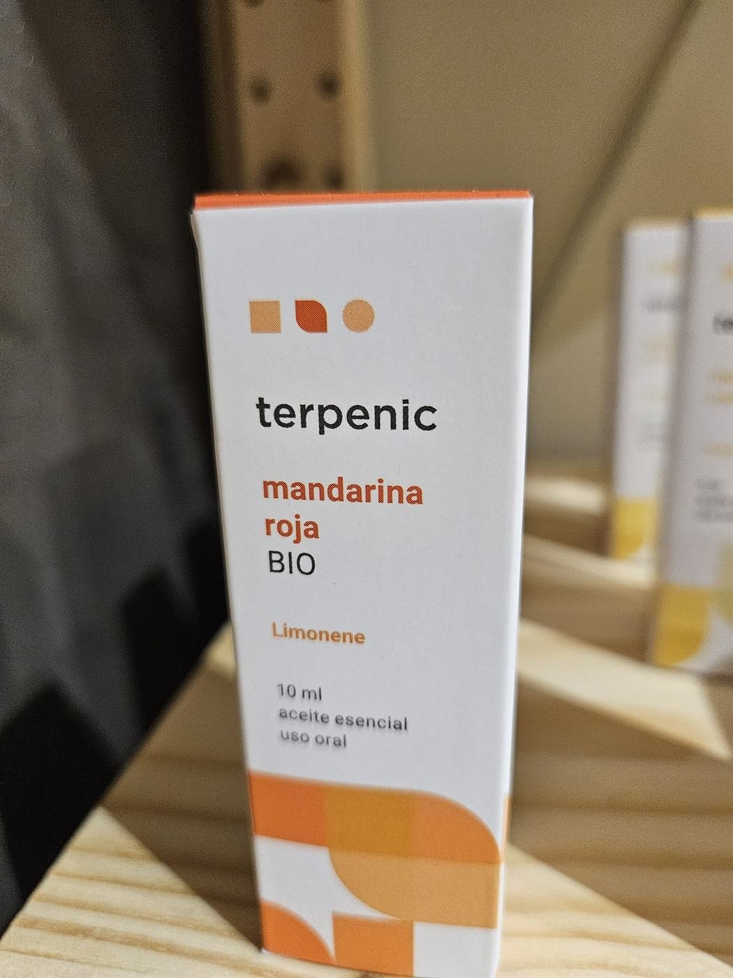 Aceite esencial de mandarina roja BIO